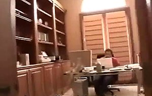 Secretary gets some honey play