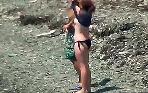 Sexy cuties are becoming tanned
