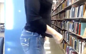 Library cam girl gets caught 