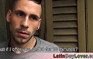 Amateur latin gay teen Juande leases a room on a big cock