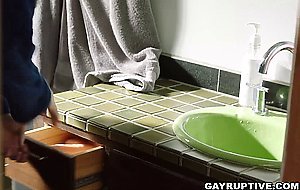 What a very hot sex scene of Ty Roderick and teen Troye Jacobs