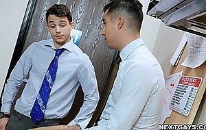 Kian and Kyle intensely fuck at the office
