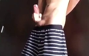 Big cock twink cumshot