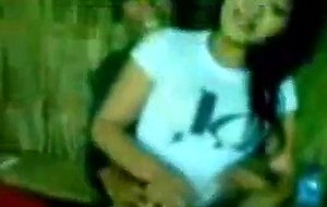 indonesia- bokep grepe digubug rame2