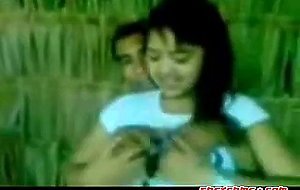 indonesia- bokep grepe digubug rame2