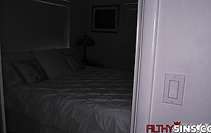 Derrick fingers Brins pussy hole before he stuff his meat cock