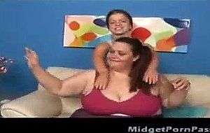 Horny Midget Sits On Huge BBW's Face
