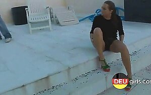 Deutsche Studentin Eva bekommt Analfick im Freien
