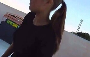 Deutsche Studentin Eva bekommt Analfick im Freien