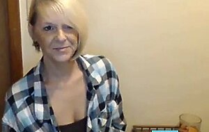 Hot milf 1st smoke and chat than sex