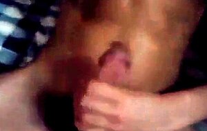 asian boy big cock wanking at night (1'52'')