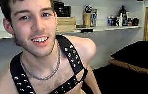Cute Cam Boy Wanks
