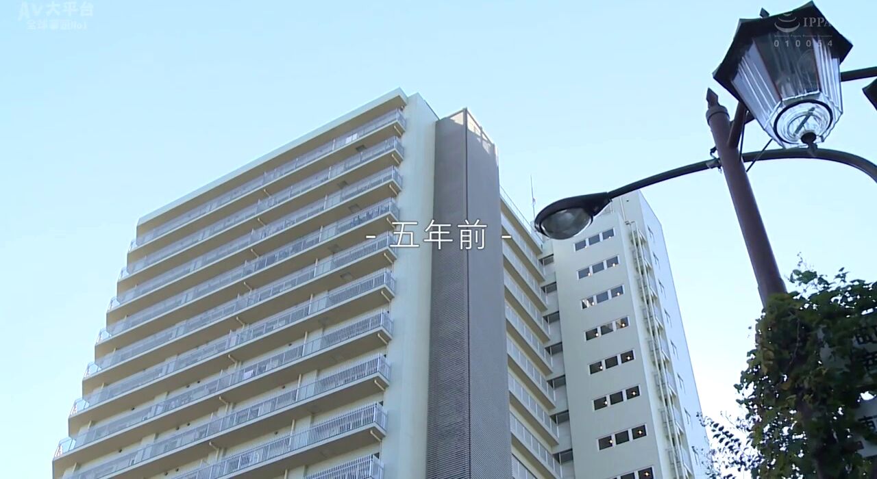 The son's love a mother's secret