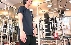 Tgym-001 unscrupulous personal trainer obscene muscle t
