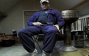 Str8 farmer daddy jerking