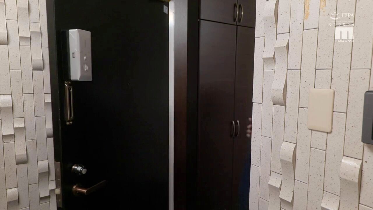 Midv-418 kimeseku sehen? a former yancha girl who lives HD porn - SEXTVX.COM