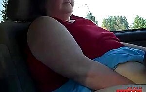 SSBBW Slut Masturbates in her Car