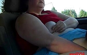 SSBBW Slut Masturbates in her Car