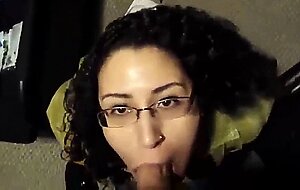 Arabic woman sucks like a pro and love cum