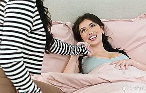 Mommysgirl, dana vespoli and chloe surreal