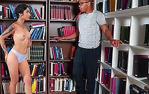 So this is college, Avery Black