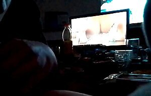 Twink's Blowjob & Cumshot Before Bed