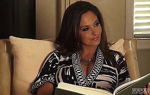Axel braun's cougar alert scene 1, Ava Addams, Van Wylde