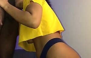 Cute big ass model sucks a big cock until she cums -amateur couple- Nysdel