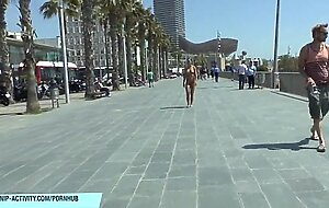 Victoria Sweet shows her sexy...