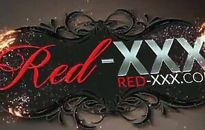 British MILF Red XXX stuffs her pussy with her heels