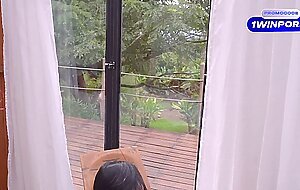 I MY STEPSISTER IN A PLACE FAR FROM HOME, SO SHE WOULDN'T KNOW MAMA