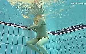 Big tits shaved babe Lada Poleshuk underwater