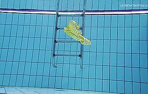 Big tits shaved babe Lada Poleshuk underwater