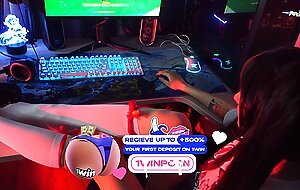 Hu Tao came from Genshin to real life, what will you do with her? - Sunako_Kirishiki