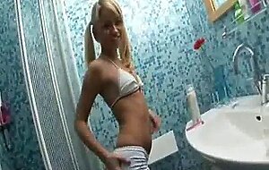 Teen takes her time in the bathroom