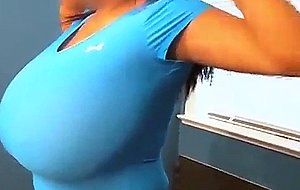 Cheron - workout at gym