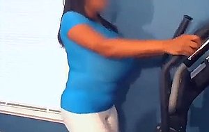 Cheron - workout at gym