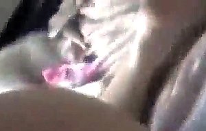 Un couple d'amateurs baise a la maison