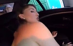 Blonde young babe fuck in car