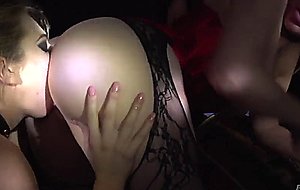 Bailey Blue and Sovereign get nasty