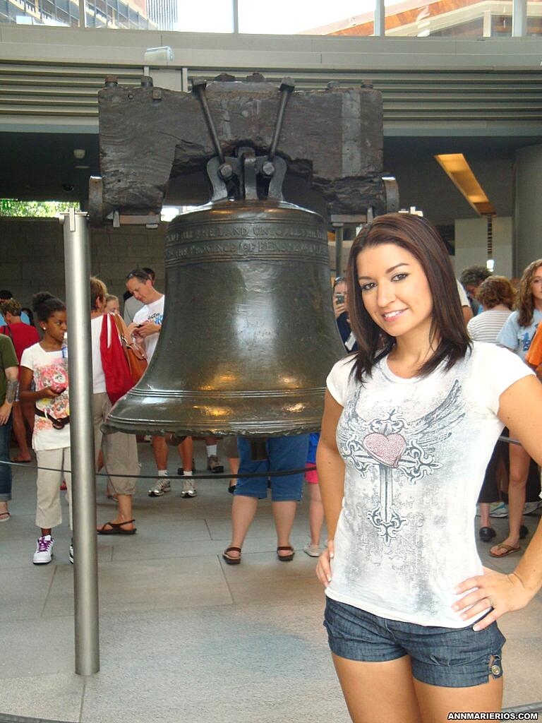 Latina Milf Ann Marie Rios Is Captured In Candid Action At A Xxx Convention Ass, Latina, Milf, Shorts, Stripper