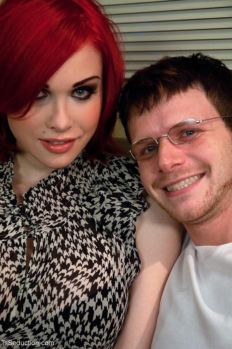 Redheaded Shemale With Big Tits Sarina Valentina Receives A Bj From Her Man Shemale, Shemale-Blowjob