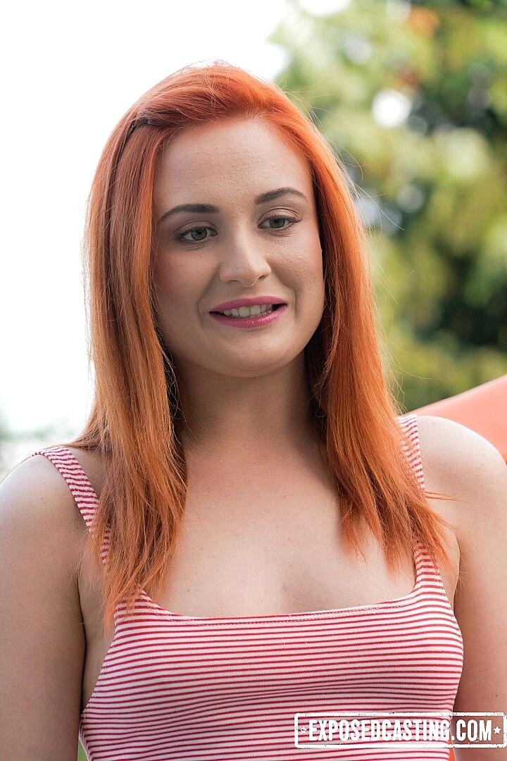 Interviewer made red-haired Russian Eva Berger cum and squirt at the casting, David Perry