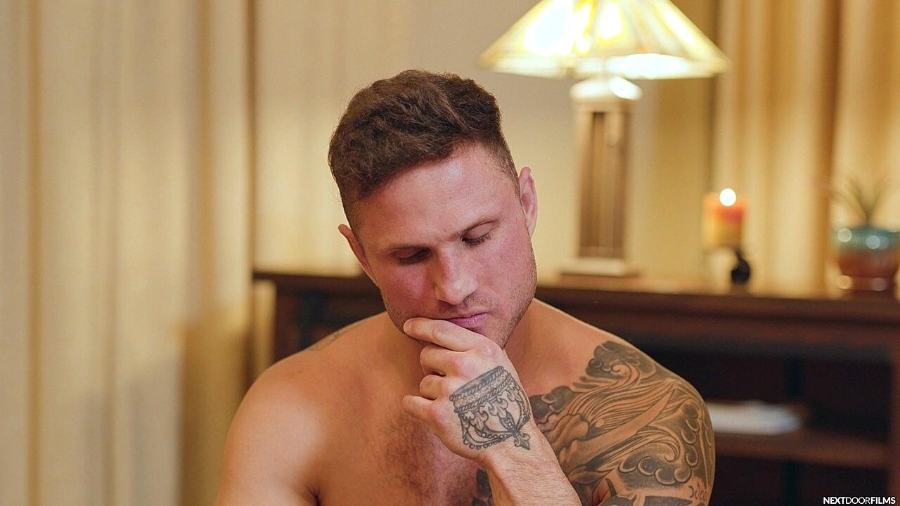 Gay hunks Blain OConnor & Carter Woods have anal sex after hot oral foreplay
