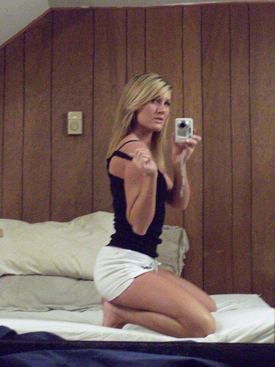 Amateur Blonde Adrina Scott Films Herself Stripping And Posing In The Mirror Amateur, Amateur-Swingers, Swingers