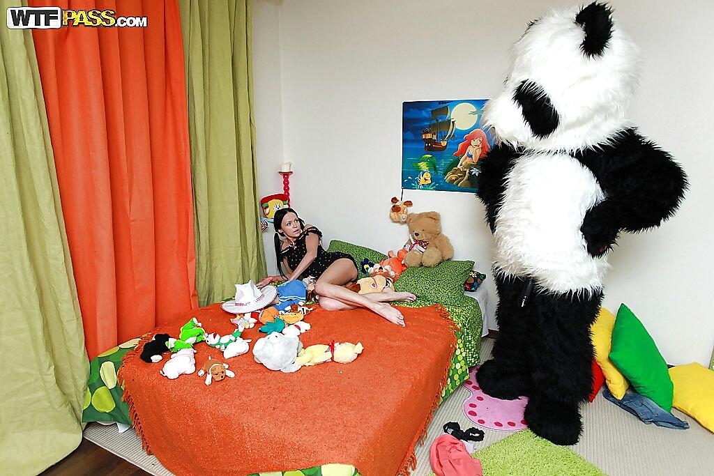Petite Teenage Sweetie Spends Some Good Time With Her Panda Toy Hardcore, Legs, Reality