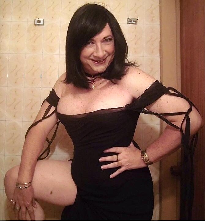Hot Shemale Maritza Alejandra Bares Her Tits While Teasing In Black Lingerie Shemale
