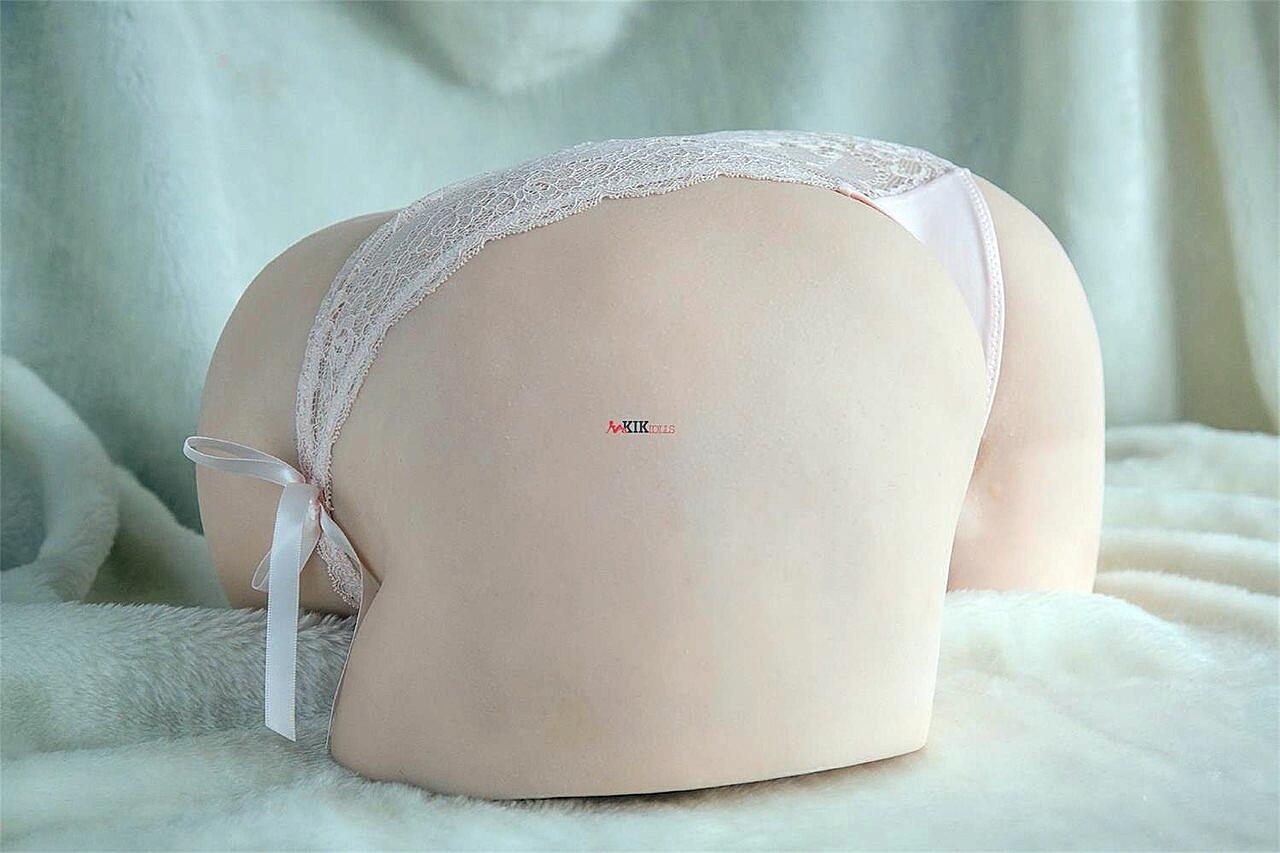 Legless and armless sex doll gets her pink pussy rubbed by a dick