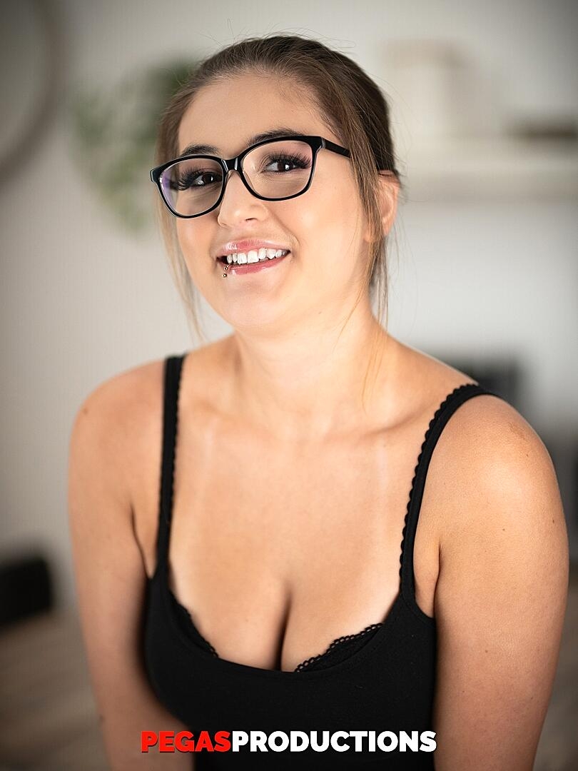 Lezzie Bff Alice W, Princess 69 College, Cute, Lesbian