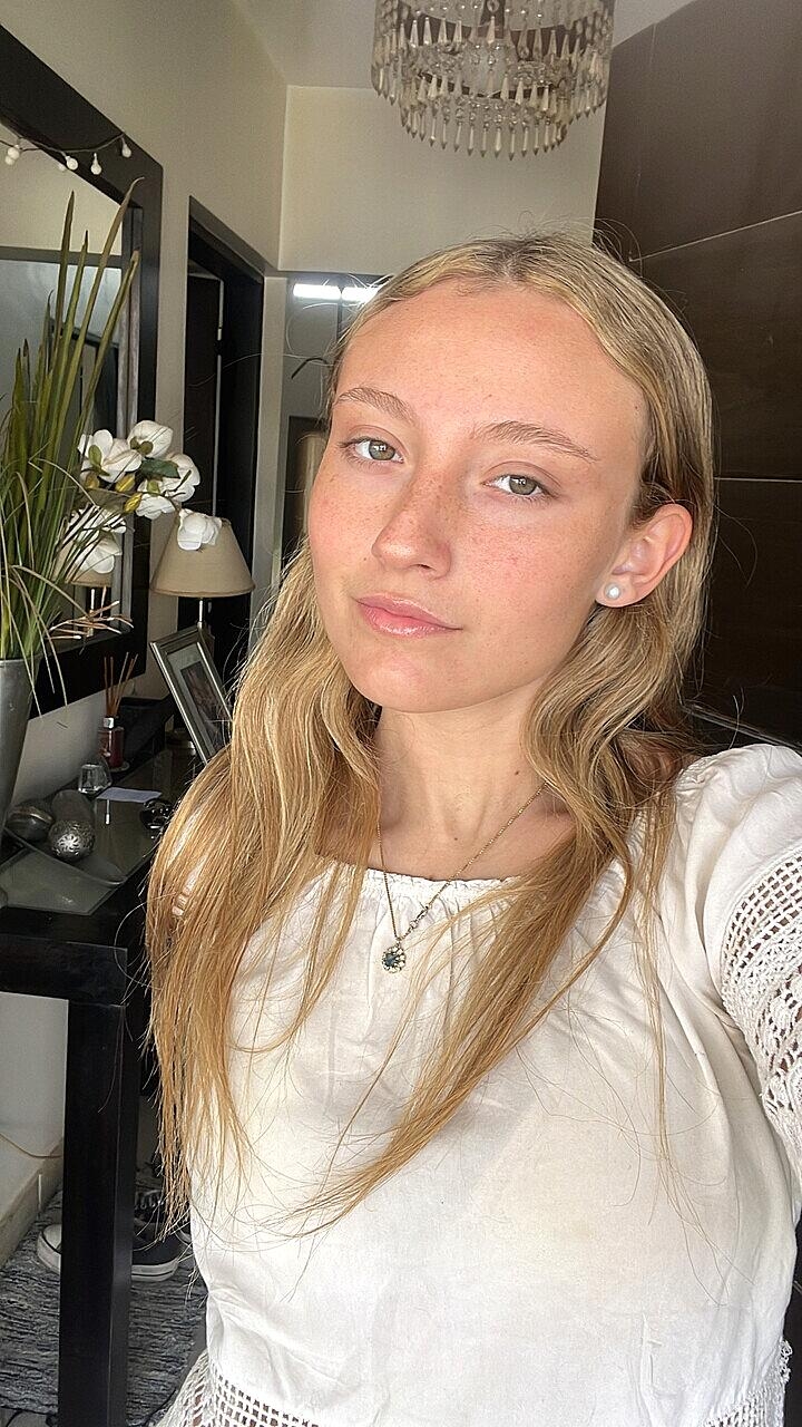 Estell Aily Estell Aily Amateur, Non-Nude, Selfie, Teen, White